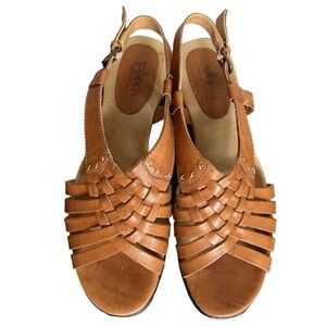 NWOT Softspot Leather Sandals Caramel